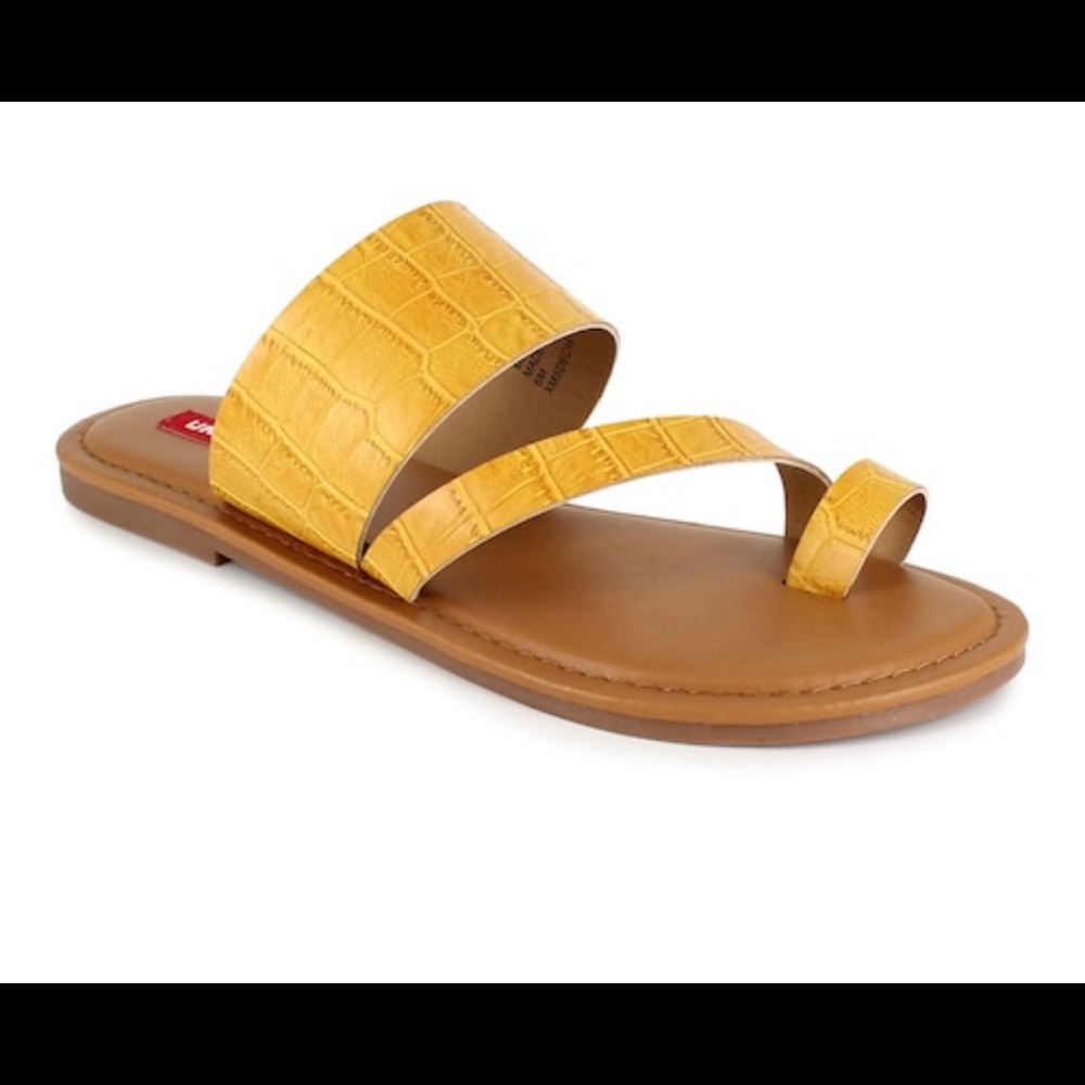 Union Bay Woman’s Royal Mustard Sandals